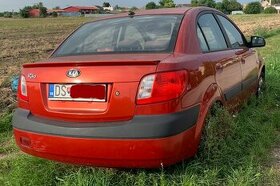 KIA Rio na súčiastky