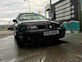 Seat Leon, 77kW , 1.6 benzín , čierna metalíza , rok 2003