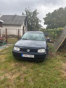 vw golf 4 na náhradné dielu v celku