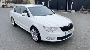 Škoda Superb 3.6 benzin r.v.2013 4x4 DSG