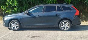 Volvo V60, 2018, 2,0 l  diesel D2, 88 kW, 213000km, navi