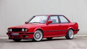 Kúpim BMW E30