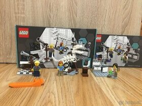 Lego Ideas - výskumný inštitút 21110