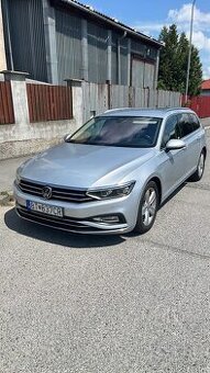 Volkswagen Passat B8.5 BiTDI 176kW 4M DSG, DCC, Webasto