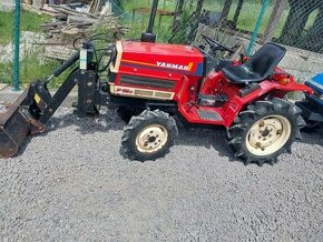 Yanmar F15 z čelným nakladačom