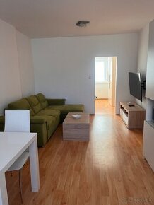 PRENÁJOM: 2,5 izb. byt, 54m², TERASA, blízko OC Galéria