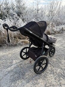 Thule Urban Glide 2 s prislusenstvom