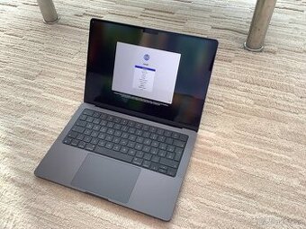 MacBook Pro 14" M3 PRO SK 2023 Vesmírne čierny