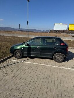 Škoda Fabia 1.4 (2004) pojazdná, skôr na náhradné diely -