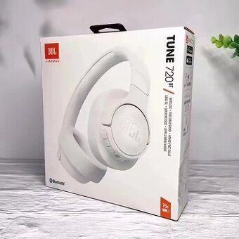 JBL Tune 720BT