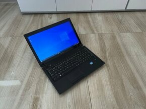 Lenovo/Notebok/i5/8GB RAM/500GB HDD/Intel HD Grafika 2G