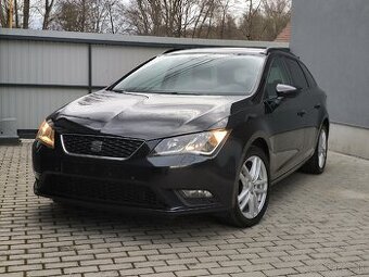 Seat Leon 2.0TDi | TEMPOMAT | COMBI | R17