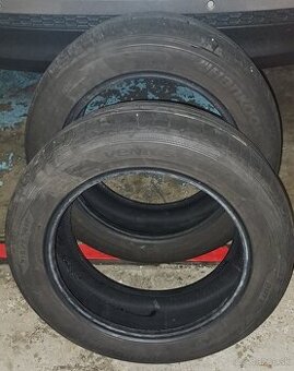 2x letní pneumatiky Hankook 215/55 R17, r.v. 2022