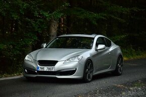 Hyundai Genesis coupe 3.8 V6 manál