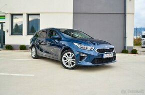 Kia Ceed SW 1.6 CRDi Amber