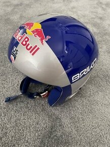 Lyžiarska prilba RED BULL