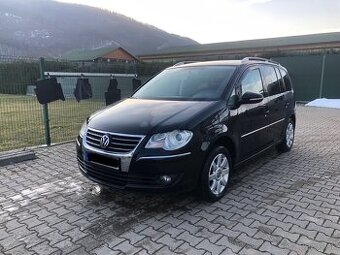 Volkswagen Touran 2.0 Tdi