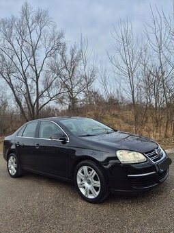 VOLKSWAGEN JETTA 1.9TDI 77KW M5 2007