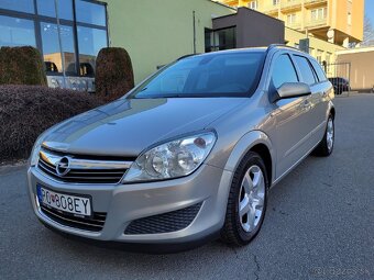 Opel Astra H 1.6 Benzín / LPG