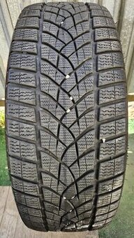 Zimné pneumatiky GoodYear Ultragrip - 235/55 r19 105T