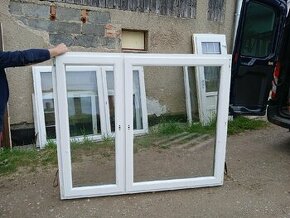 Predám plastové okno 1780 x 1460 mm (2 ks)