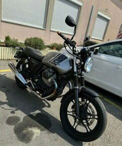 Moto guzzi v7 ll 2016