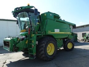 John Deere T 660