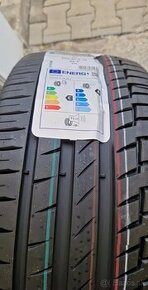 Pneu 235/45R18