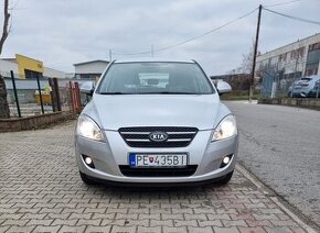 KIA Ceed 1,4 benzín