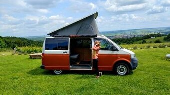 VW T5 Campervan, zdvíhacia strecha, camperbox, 5 os.