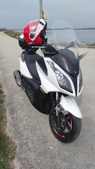 Kymco Downtown 300i,ABS,r.v.2014,km:22 tis.