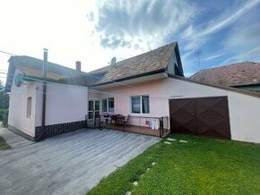 JACOVCE - 3 izbový RD, 2x garáž, altánok  a záhradka