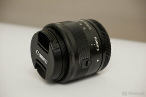 CANON EF-M 15-45mm 1:3,5-6,3 IS STM - 1