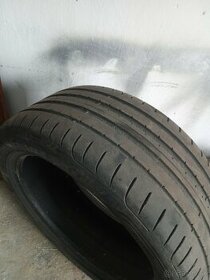 Predám 1ks pneu Goodyear Eagle F1 225 45 R17 - 1