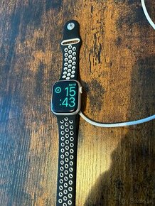 Apple Watch Series 7 Cellular - 1