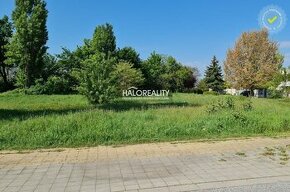 HALO reality - Predaj, pozemok pre rodinný dom   734 m2 Trna