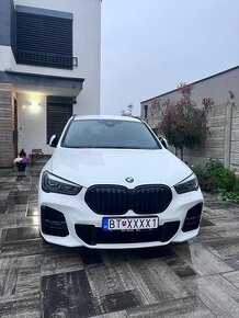 BMW X1 xDrive20i - Line Model M Sport