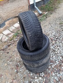 205/55r16  91H   Continental  zimne