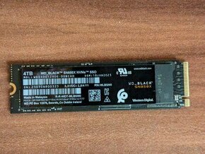 WD_BLACK SN850X NVMe™ 4TB M.2 SSD - 1