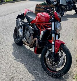 Ducati Monster 1200 - 1