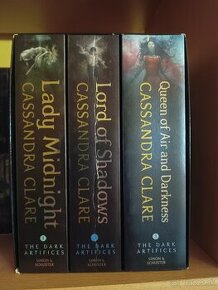 Cassandra Clare - The Dark Artifices set