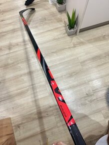 ✅ NOVÁ HOKEJKA BAUER LEAGUE X = ĽAVÁ - 95 F - P28M - 175 ✅