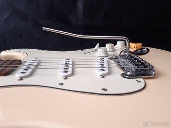 Elektrická gitara G&L S-500