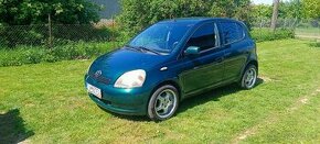 Toyota Yaris  1.0