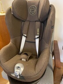 Autosedačka CYBEX Sirona Z2+ s otočnou bázou