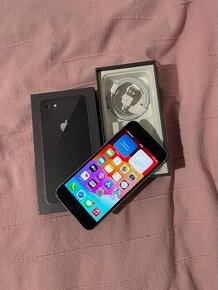 Krásny Iphone SE 2020 64GB 100 percent