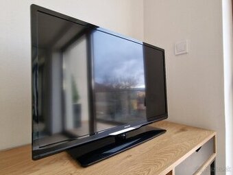 TV Philips LED FULL HD