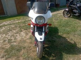 Suzuki GSX 1100 EF