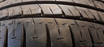 Predám 4ks letné pneumatiky 215/60r17C Michelin na dodávku