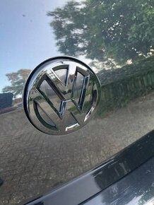 Farebné a chrómové znaky / emblémy / logo na VOLKSWAGEN